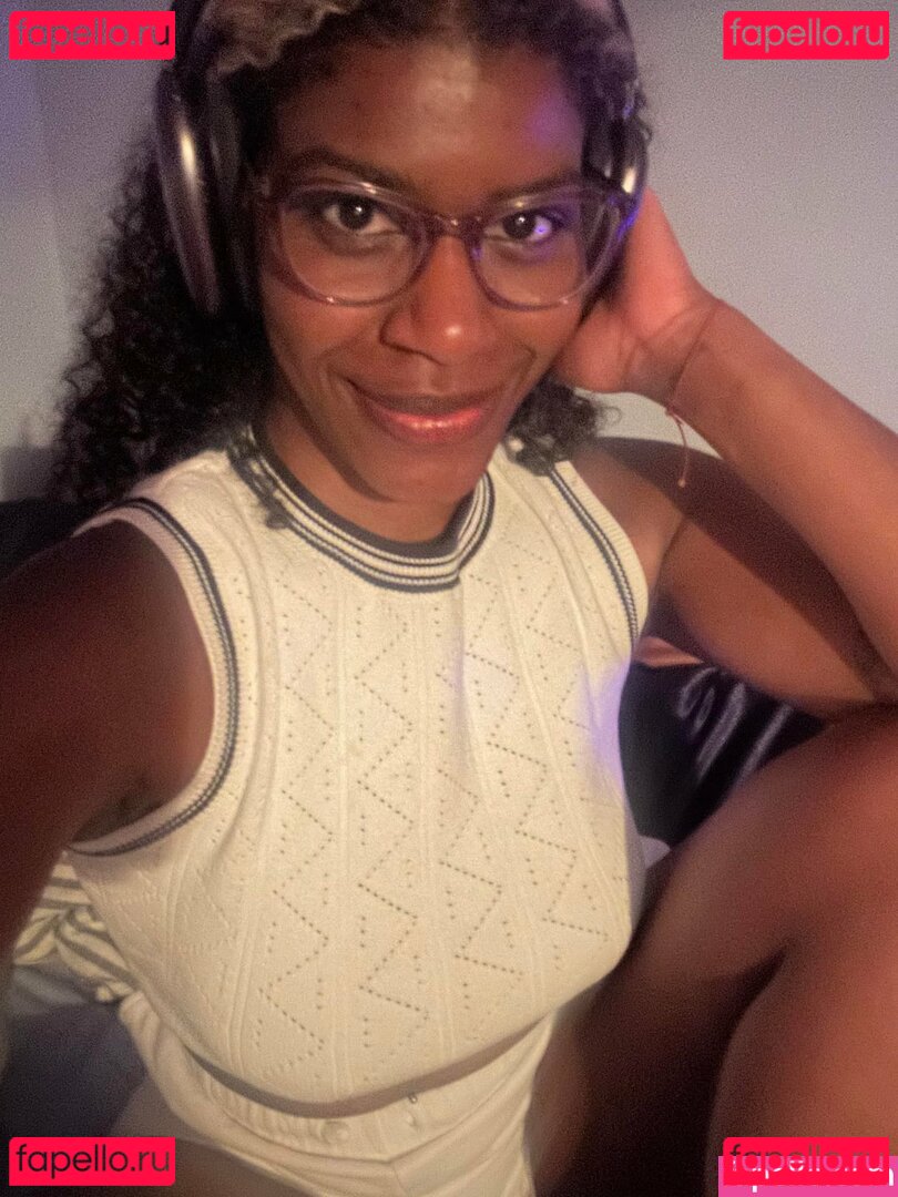 Bunnyontheinternet Onlyfans Photo Gallery 