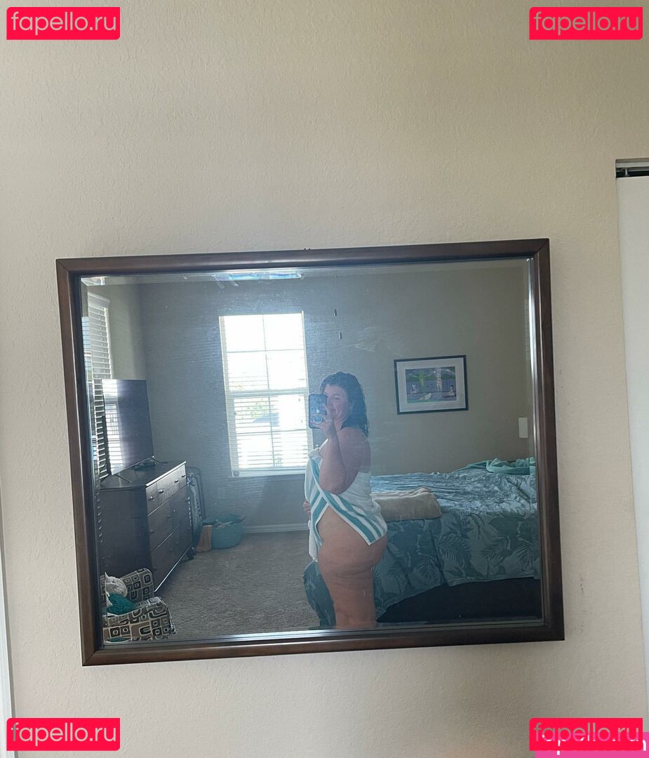 Crystal McBootay / crystalmcbootay / crystalmcbootaypage Onlyfans Photo Gallery 