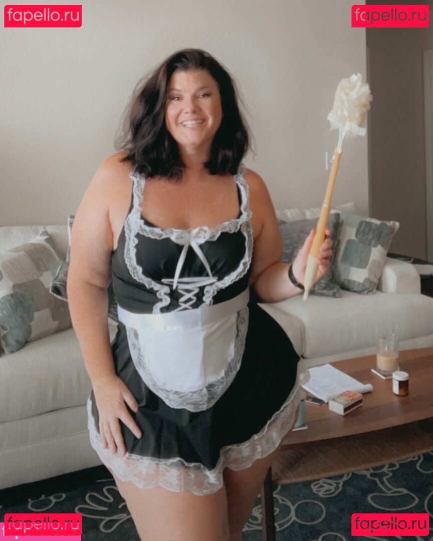 Crystal McBootay / crystalmcbootay / crystalmcbootaypage Onlyfans Photo Gallery 