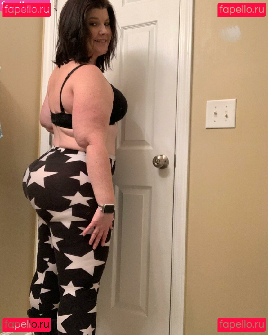 Crystal McBootay / crystalmcbootay / crystalmcbootaypage Onlyfans Photo Gallery 