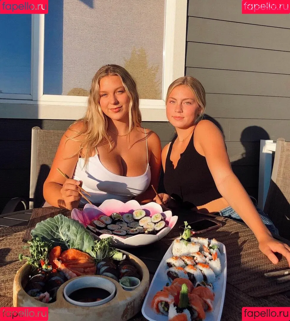 Whitney T Onlyfans Photo Gallery 