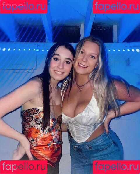 Whitney T Onlyfans Photo Gallery 