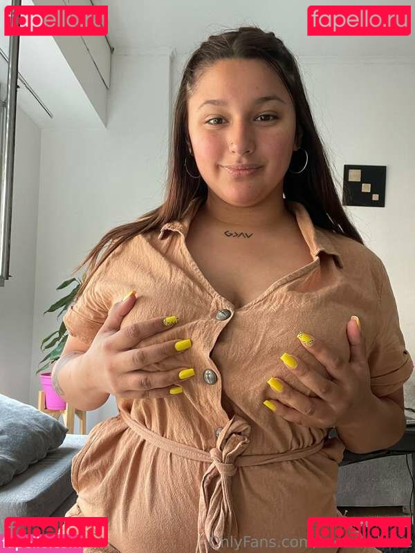 melaniectn / teenmelanie Onlyfans Photo Gallery 