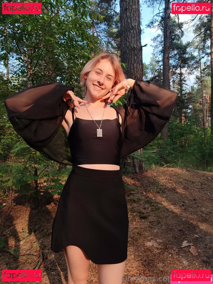 milapixie / milapixievip Onlyfans Photo Gallery 