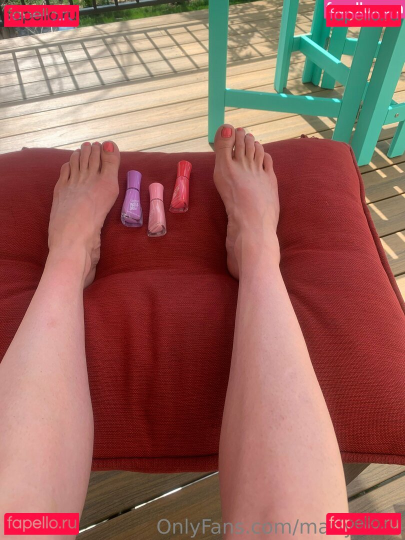 marlybeau / marlybeau_cottage Onlyfans Photo Gallery 