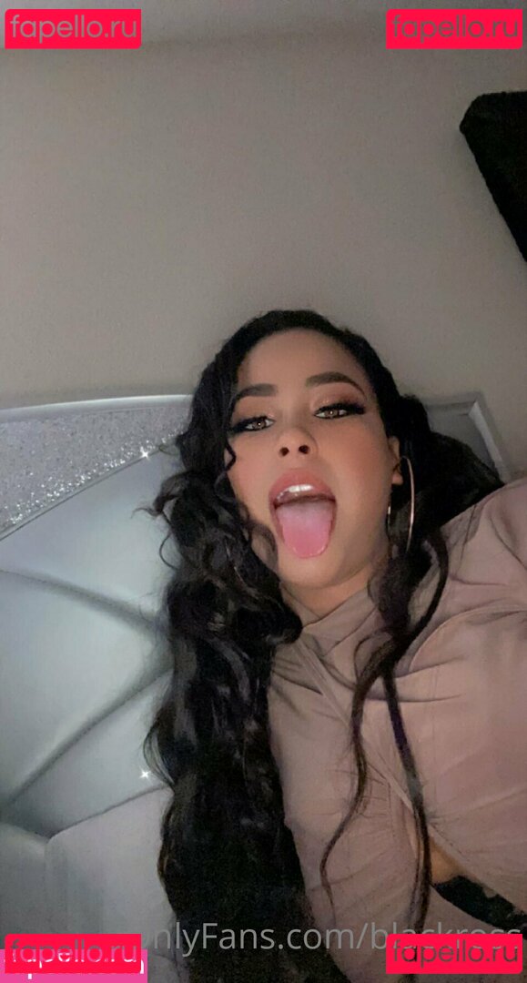 blackross Onlyfans Photo Gallery 