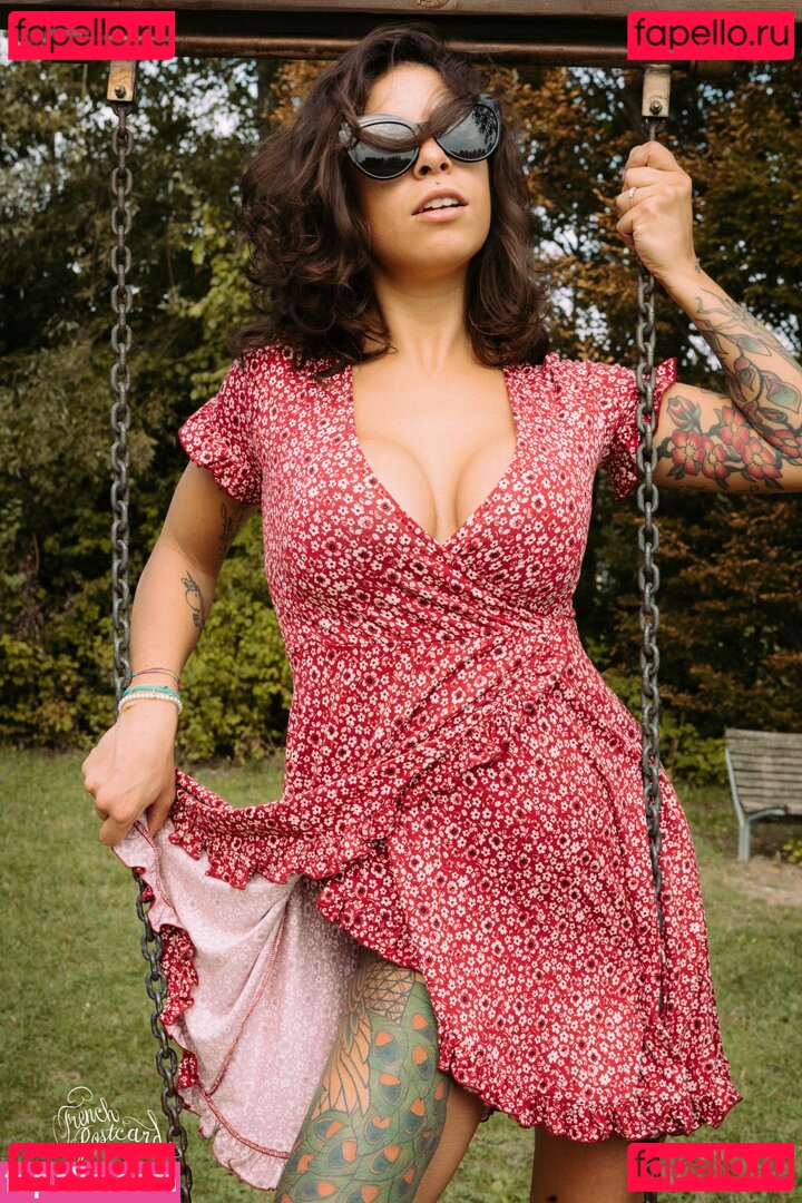 FreeSugar / Sara Noli / freesugar__ Onlyfans Photo Gallery 