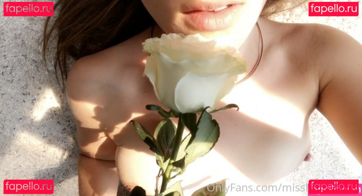 missharperlane / msharperlane Onlyfans Photo Gallery 