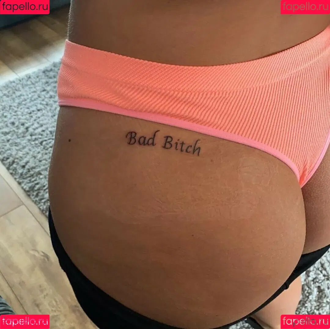 Chloe Kerton Onlyfans Photo Gallery 