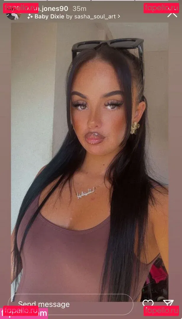 Chloe Kerton Onlyfans Photo Gallery 