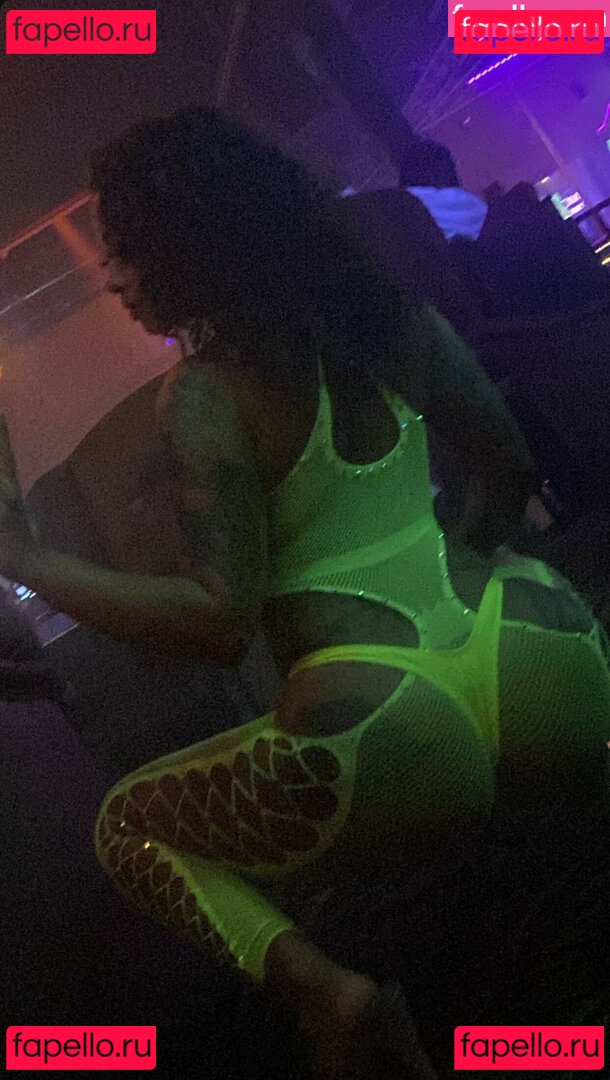 babiekmoney / prettyvae1_ Onlyfans Photo Gallery 