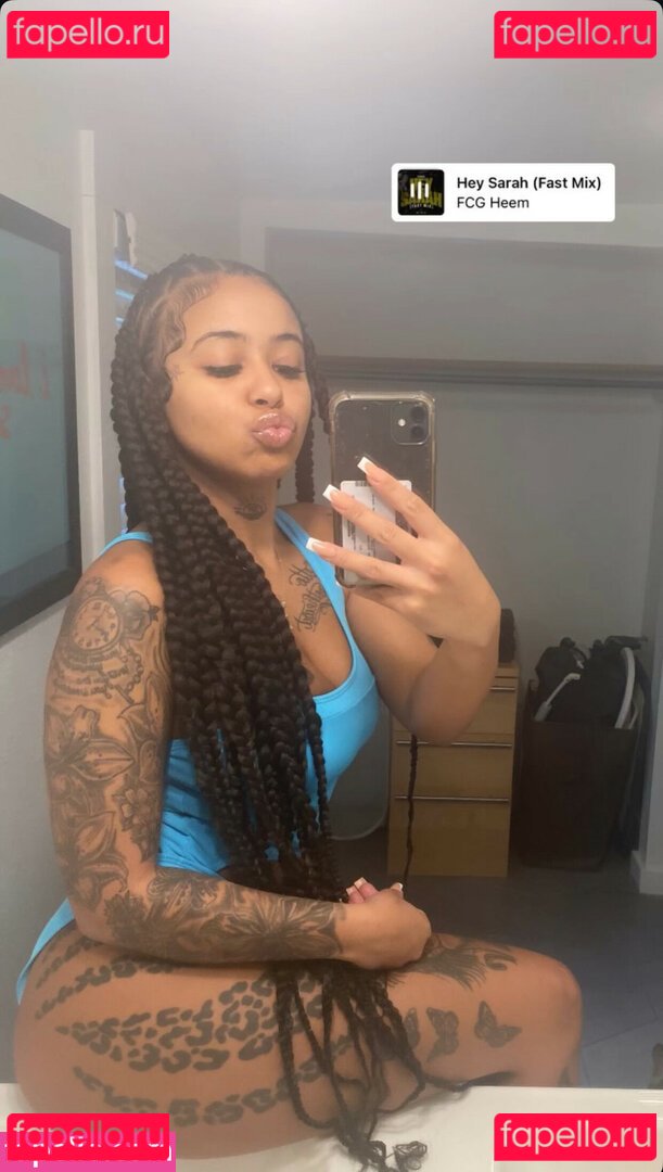 babiekmoney / prettyvae1_ Onlyfans Photo Gallery 