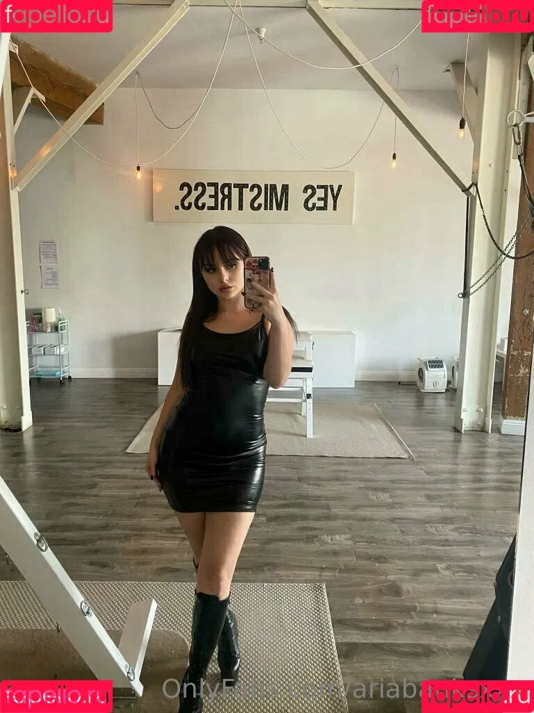 ariabanksxxx Onlyfans Photo Gallery 