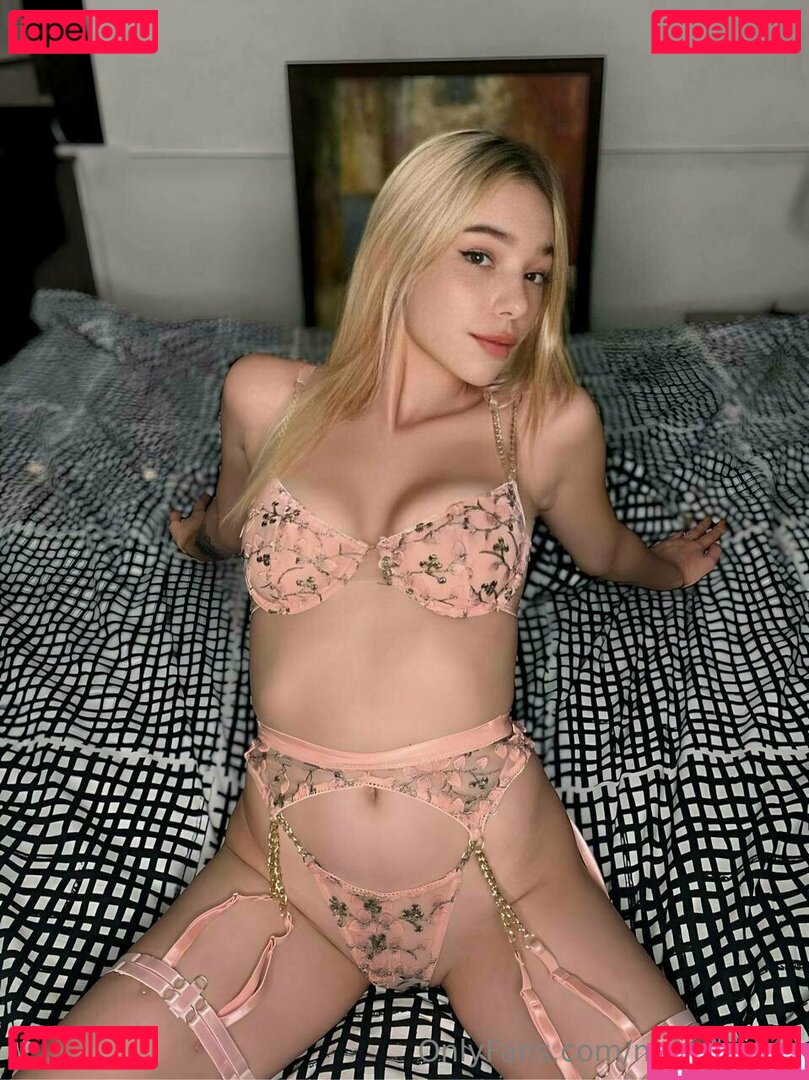 mona_kimm / monaa_kimm / monakasten / monakimm Onlyfans Photo Gallery 