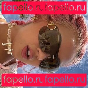 Mai Pham / maiphammy / oy_nee Onlyfans Photo Gallery 