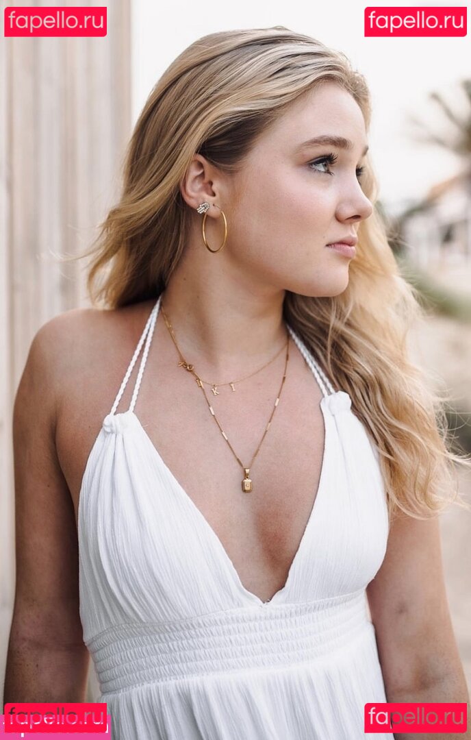 Chiara Tews / chiaratews Onlyfans Photo Gallery 