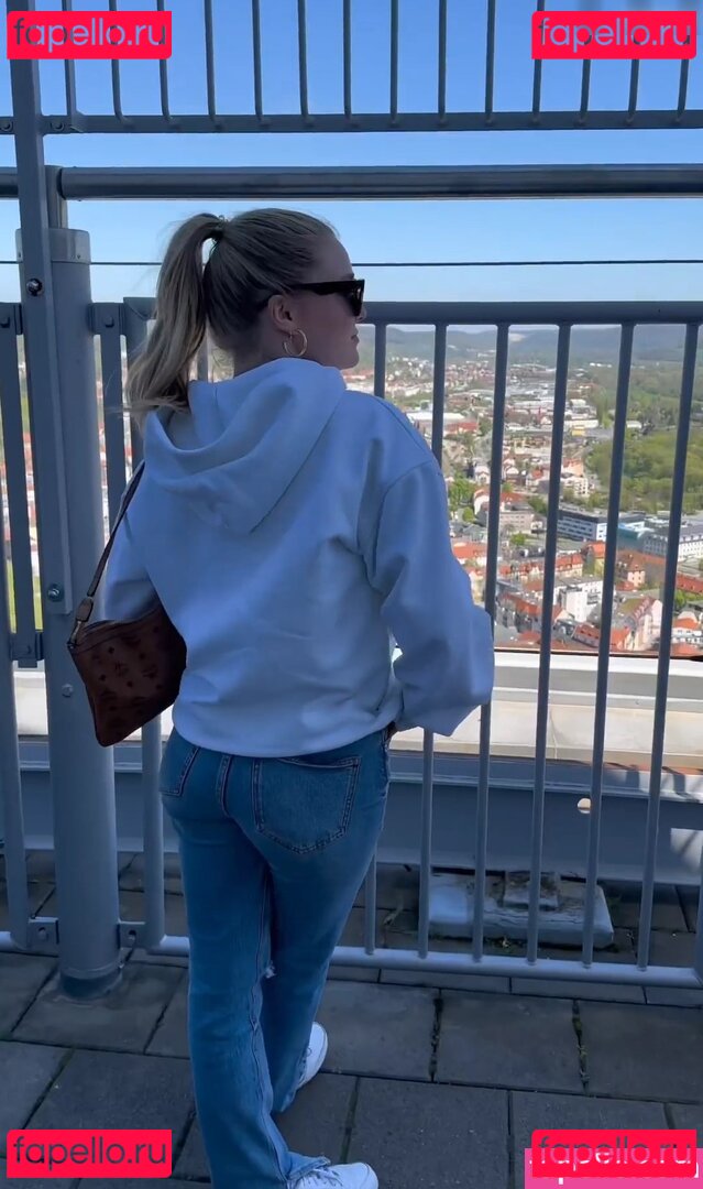 Chiara Tews / chiaratews Onlyfans Photo Gallery 