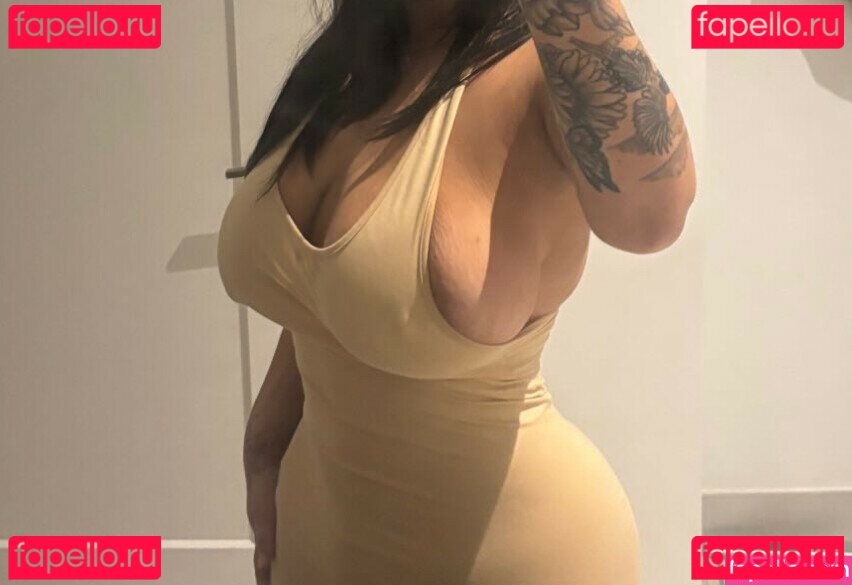 ParlayPrincesa / iriisileaa Onlyfans Photo Gallery 