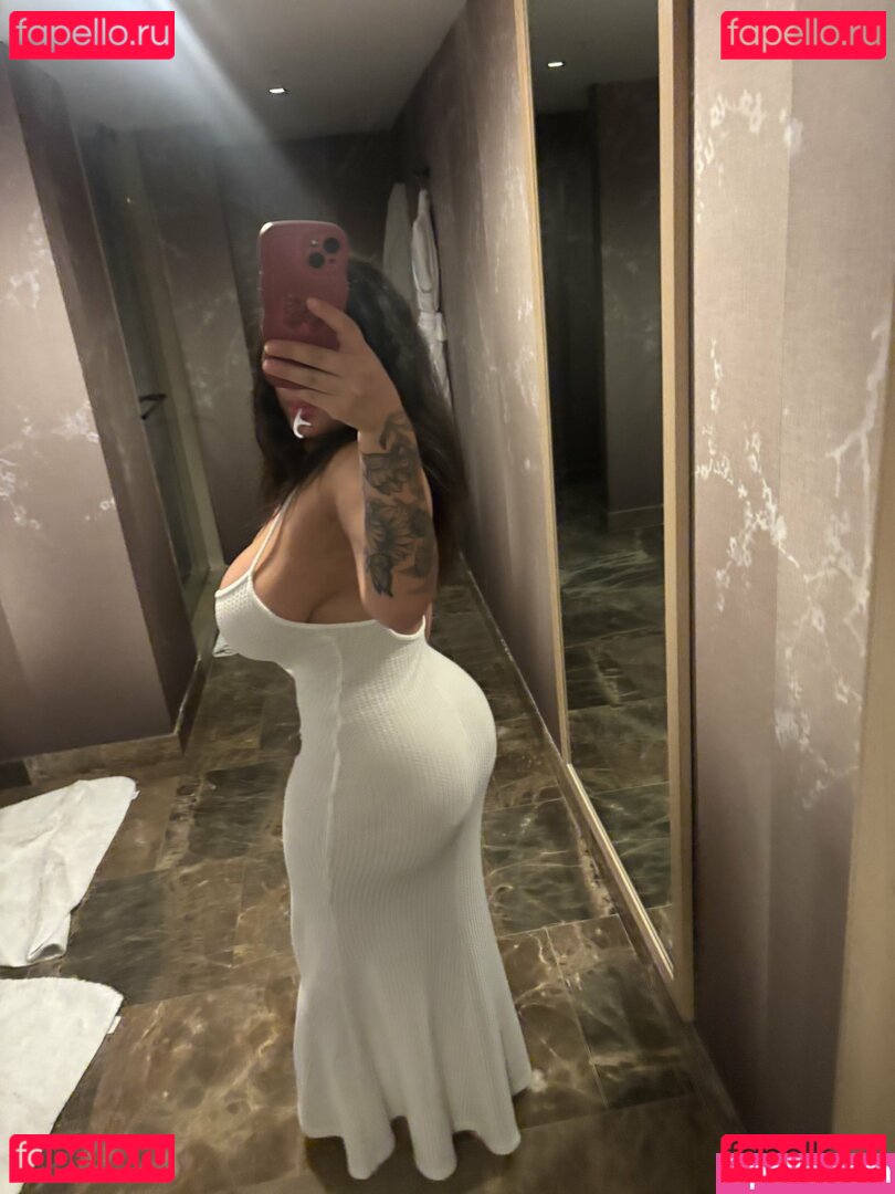 ParlayPrincesa / iriisileaa Onlyfans Photo Gallery 