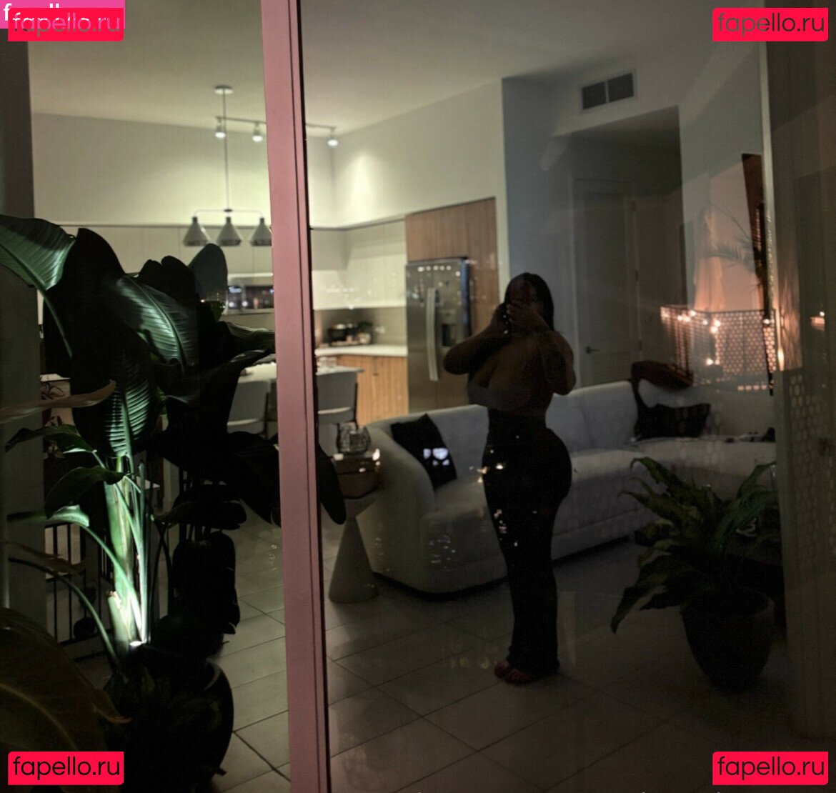 ParlayPrincesa / iriisileaa Onlyfans Photo Gallery 