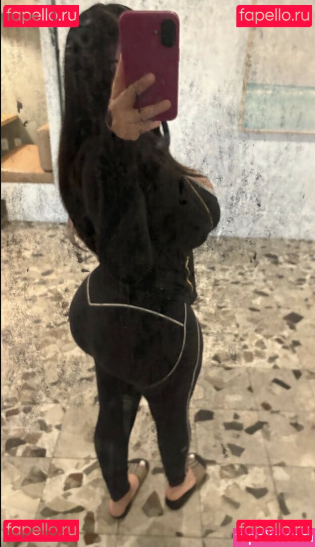 ParlayPrincesa / iriisileaa Onlyfans Photo Gallery 