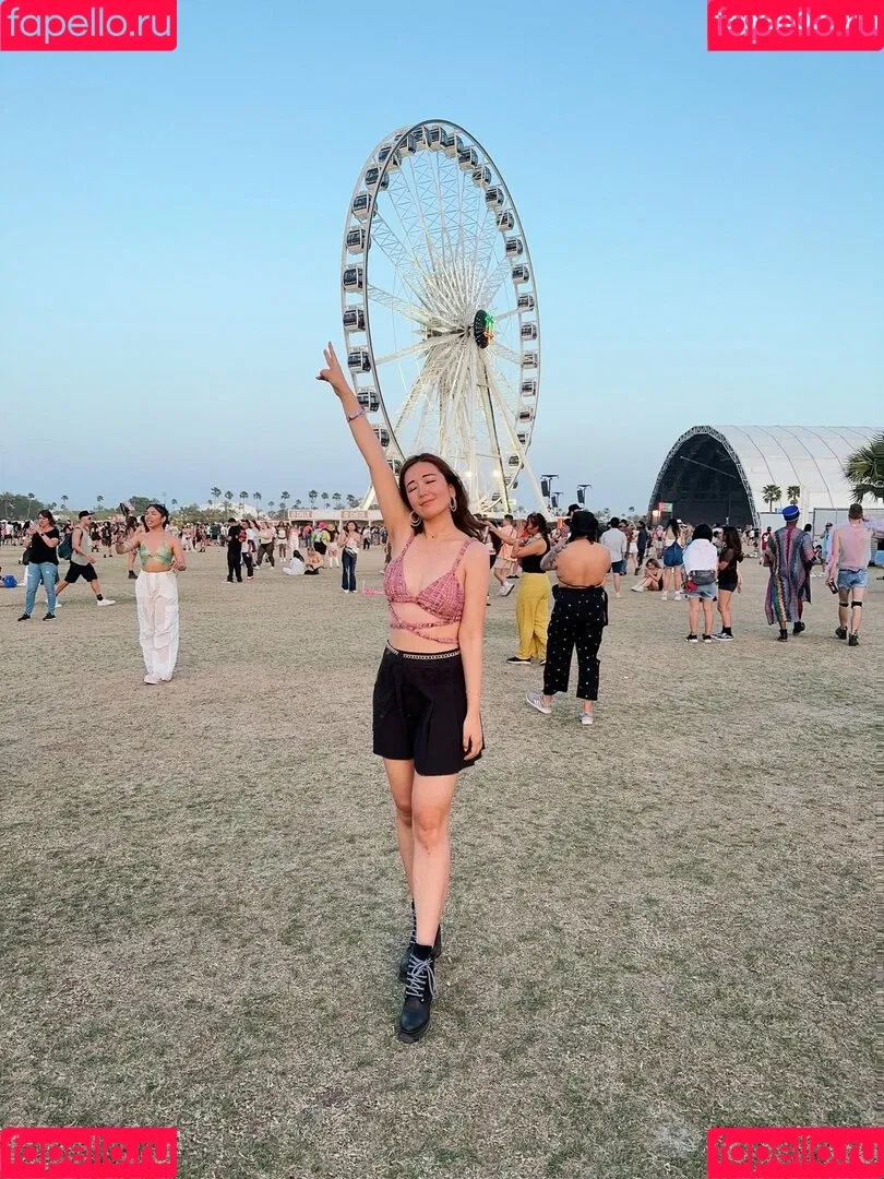 Emily Wang Onlyfans Photo Gallery 