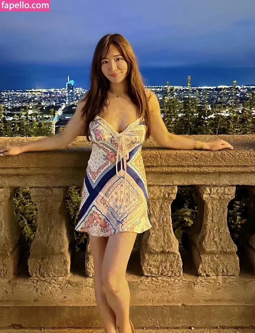 Emily Wang Onlyfans Photo Gallery 