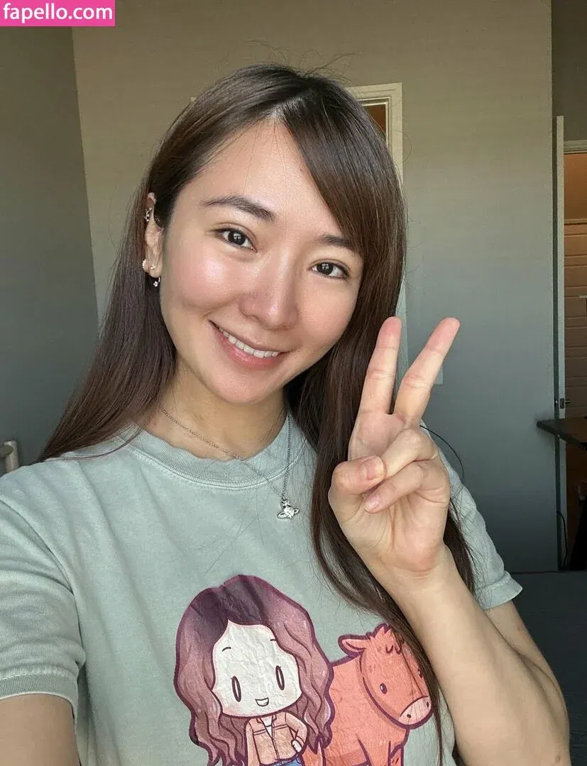 Emily Wang Onlyfans Photo Gallery 