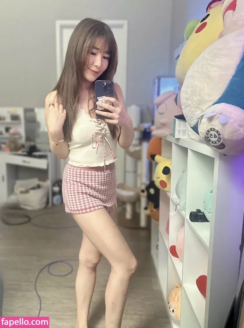 Emily Wang Onlyfans Photo Gallery 