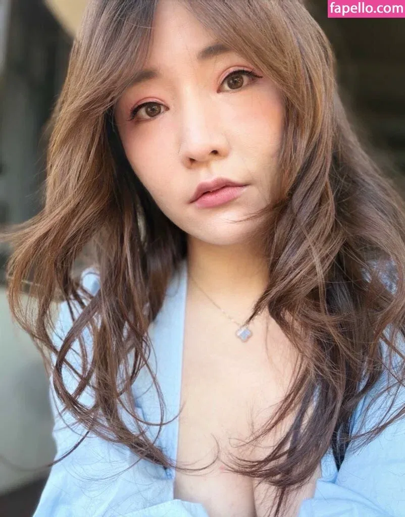 Emily Wang Onlyfans Photo Gallery 