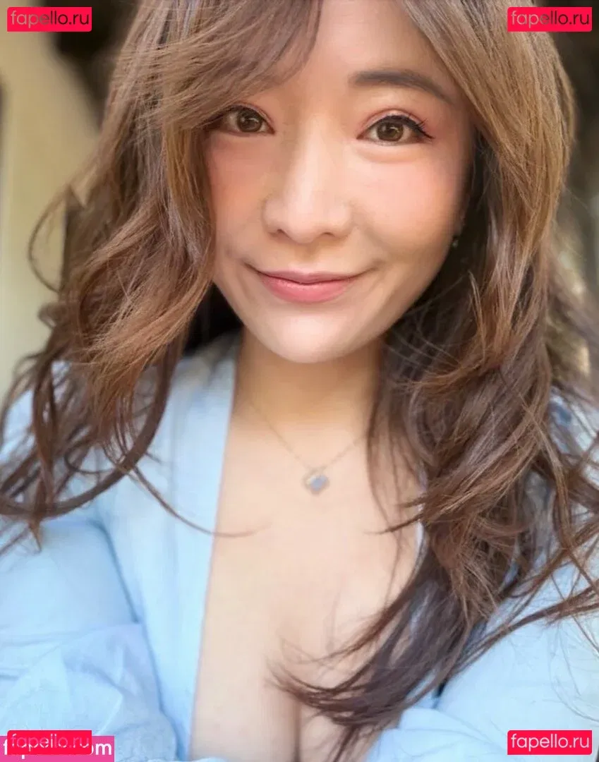 Emily Wang Onlyfans Photo Gallery 