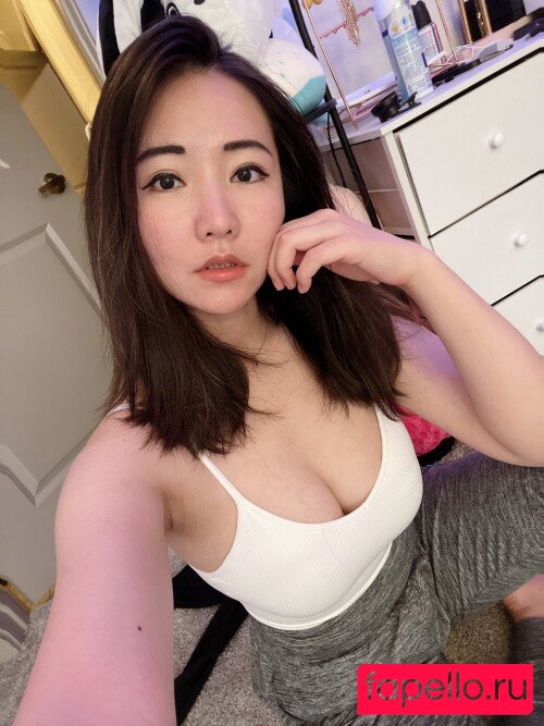 Emily Wang Nude Onlyfans Photo 32