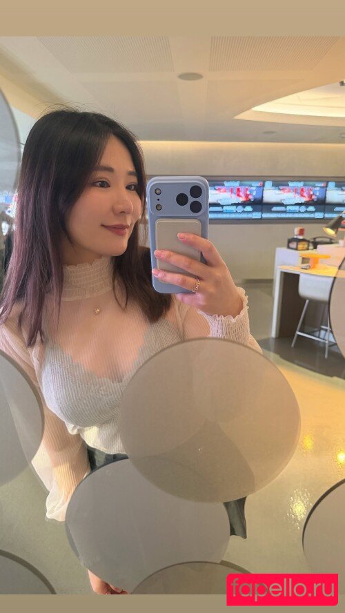 Emily Wang Nude Onlyfans Photo 15