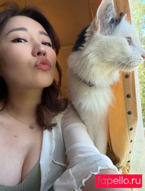 Emily Wang Nude Onlyfans Photo 5