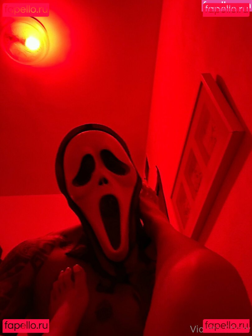 strawverryfields / violeta.straw Onlyfans Photo Gallery 