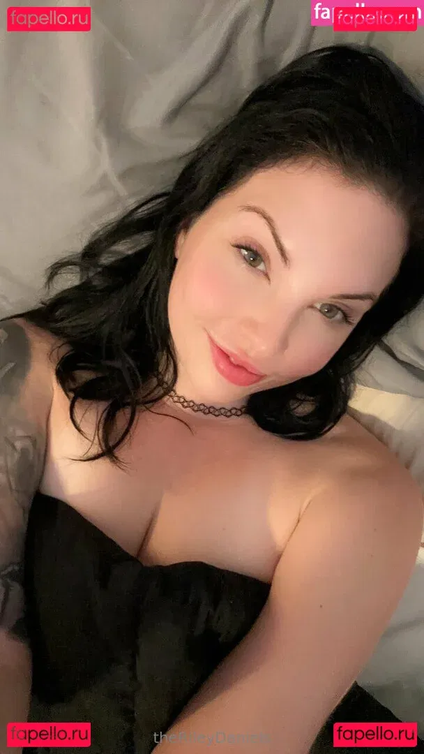 therileydaniels Onlyfans Photo Gallery 