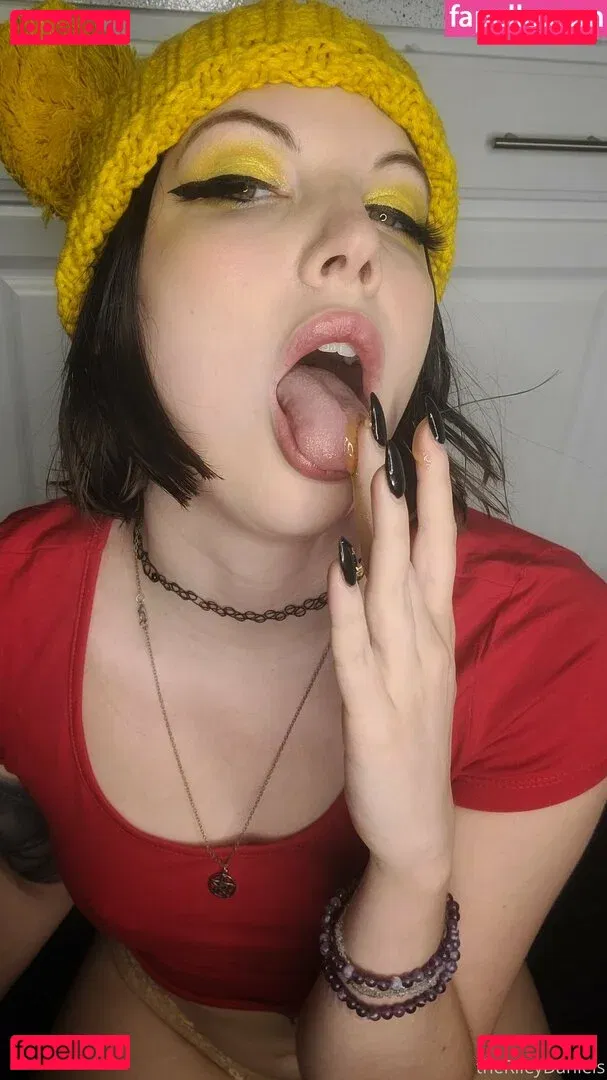 therileydaniels Onlyfans Photo Gallery 