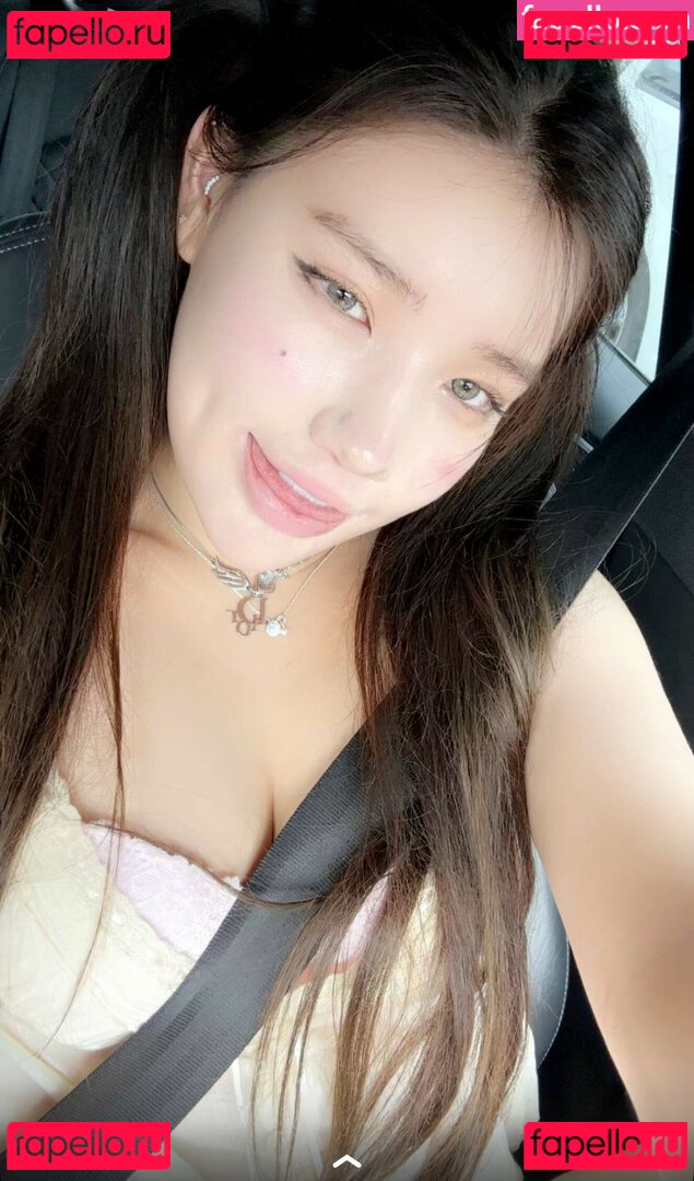 Hannah Kim | / Hannahkae27 Onlyfans Photo Gallery 
