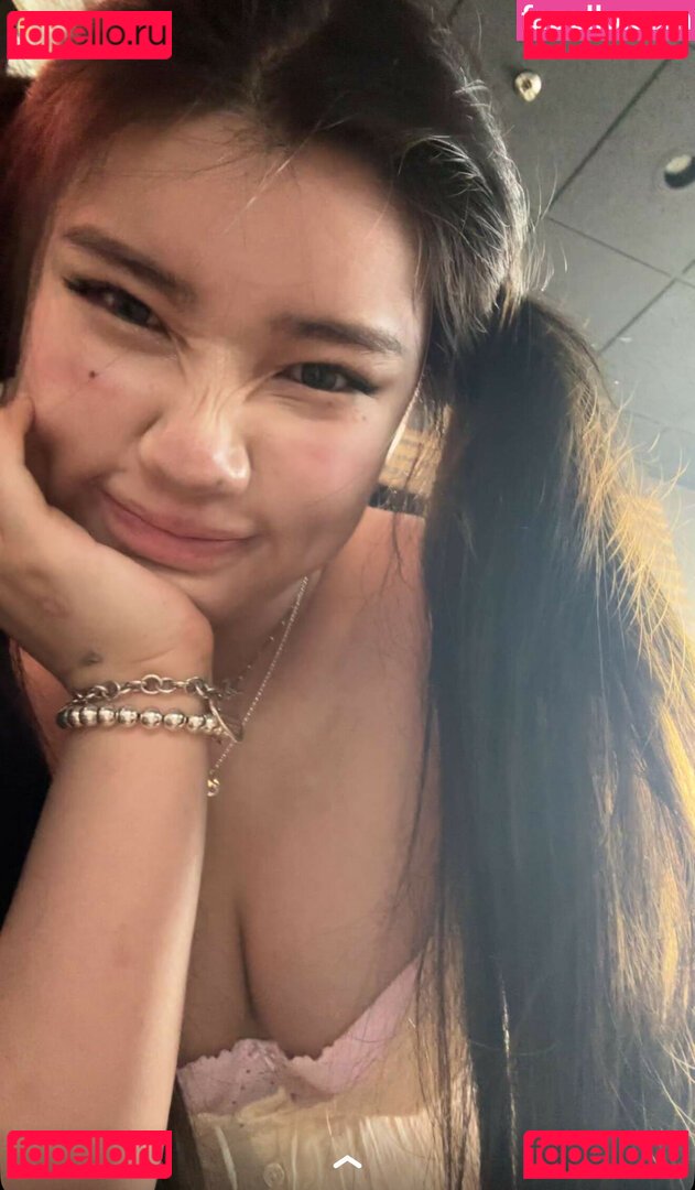 Hannah Kim | / Hannahkae27 Onlyfans Photo Gallery 