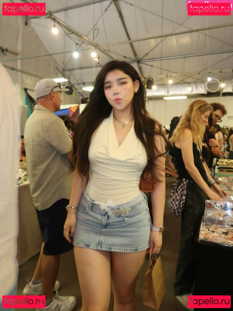 Hannah Kim | / Hannahkae27 Onlyfans Photo Gallery 