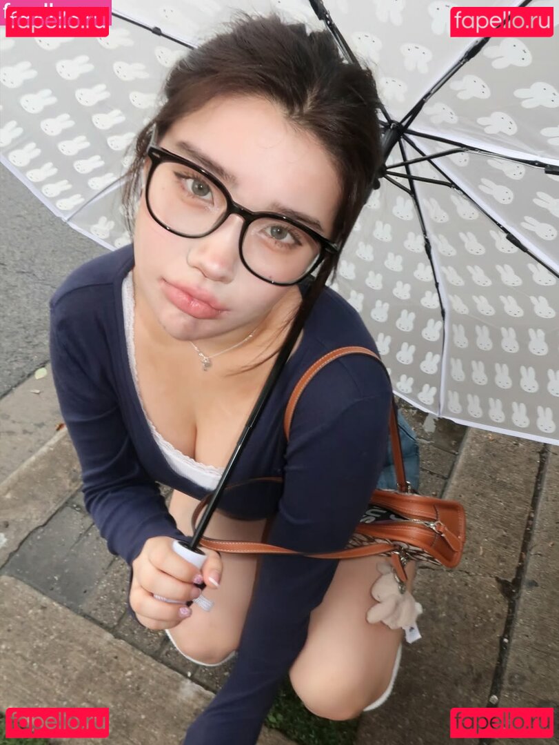 Hannah Kim | / Hannahkae27 Onlyfans Photo Gallery 