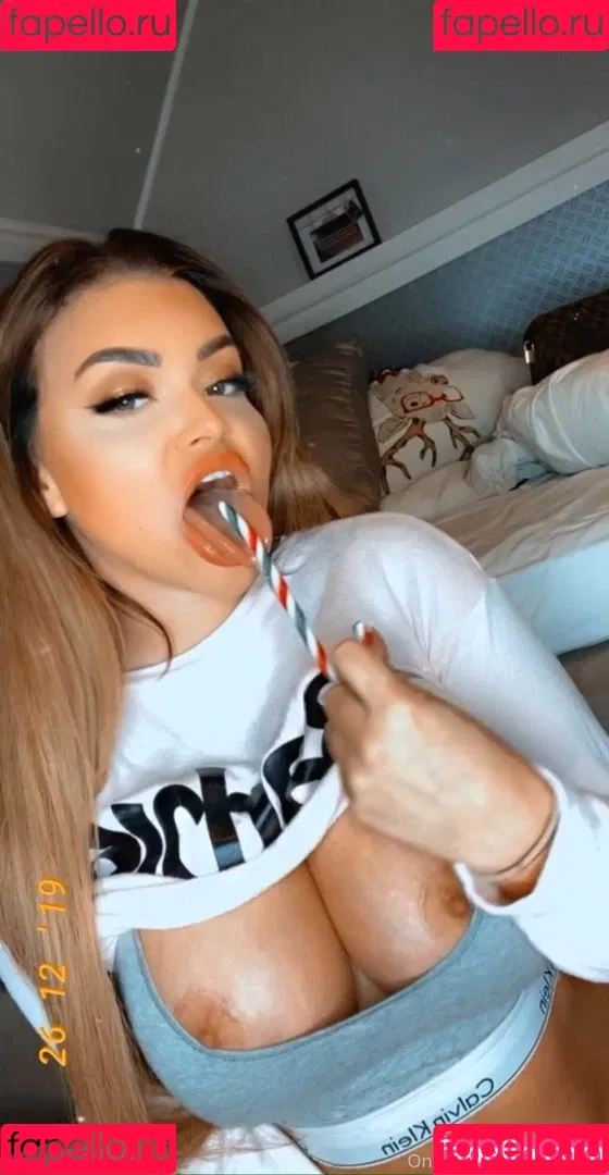 Reginaluvxxx Onlyfans Photo Gallery 
