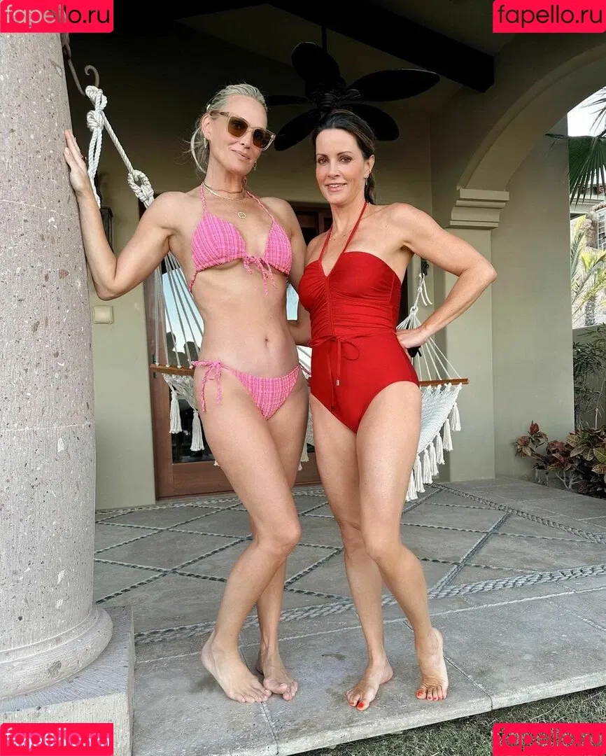 Molly Sims Onlyfans Photo Gallery 
