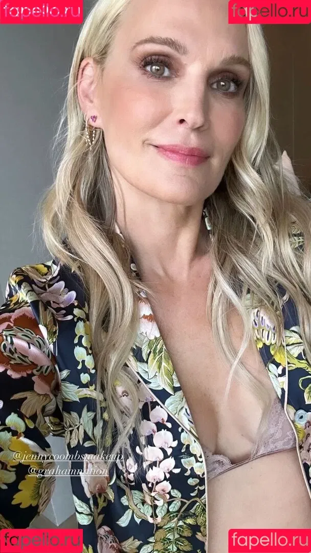 Molly Sims Onlyfans Photo Gallery 