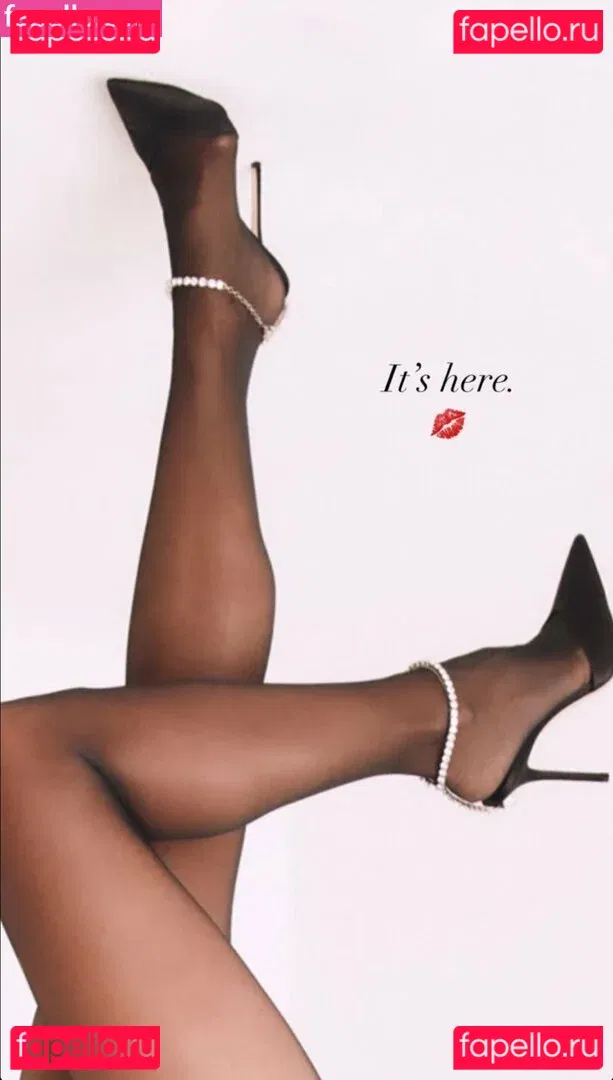 Molly Sims Onlyfans Photo Gallery 