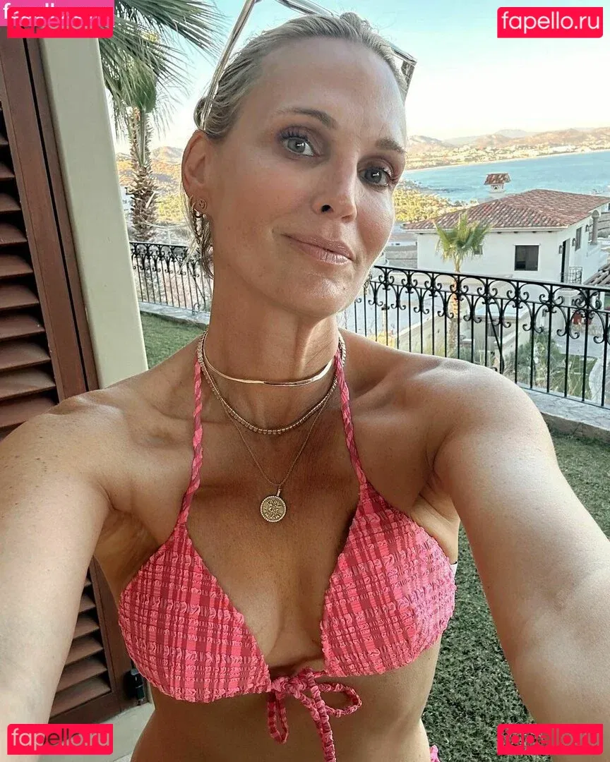 Molly Sims Onlyfans Photo Gallery 