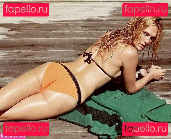 Molly Sims Onlyfans Photo Gallery 