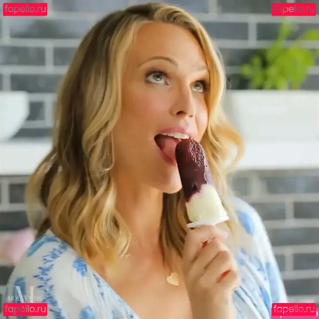 Molly Sims Onlyfans Photo Gallery 