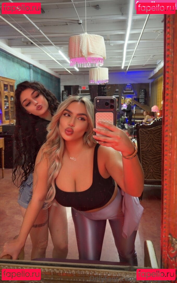 bbyyygrace / ggracemarieee Onlyfans Photo Gallery 