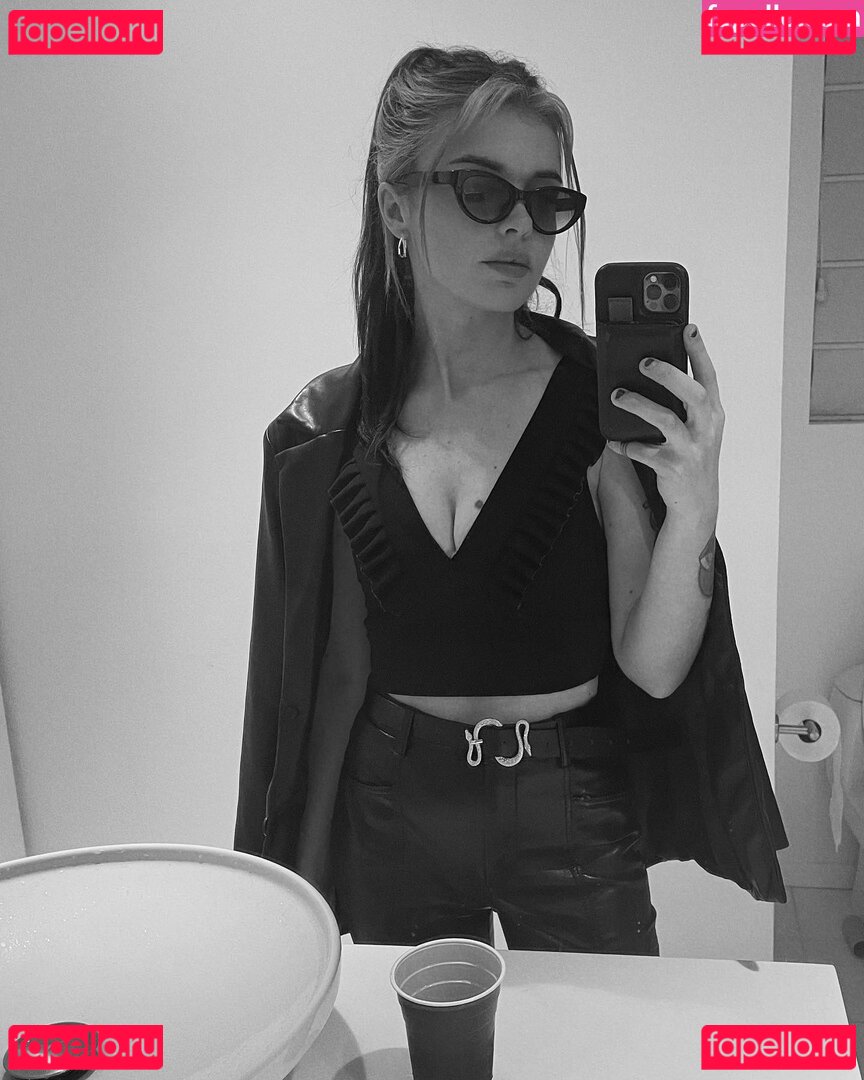 Samwitch / biancasotelo14 / samwitchttv / samwitchx Onlyfans Photo Gallery 